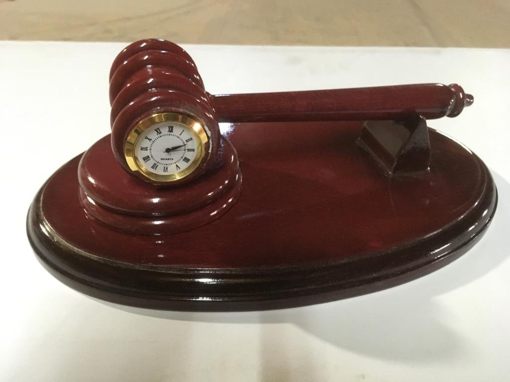 ahşap masa isimliği